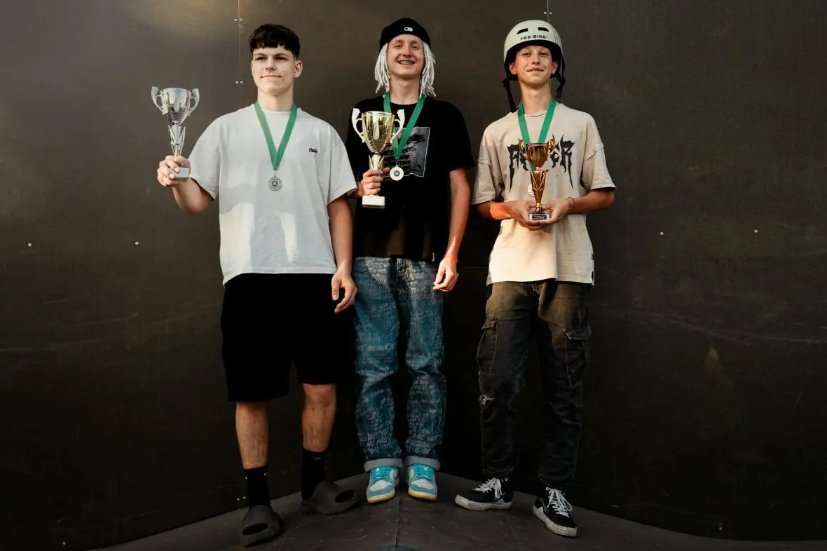 Mobirise Website Builder